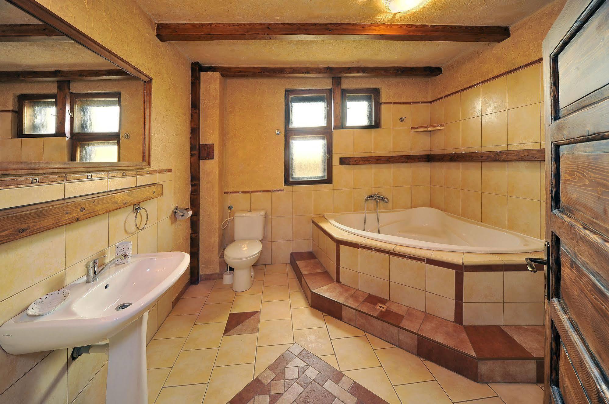 Apartmány Village Velky Slavkov Exterior foto